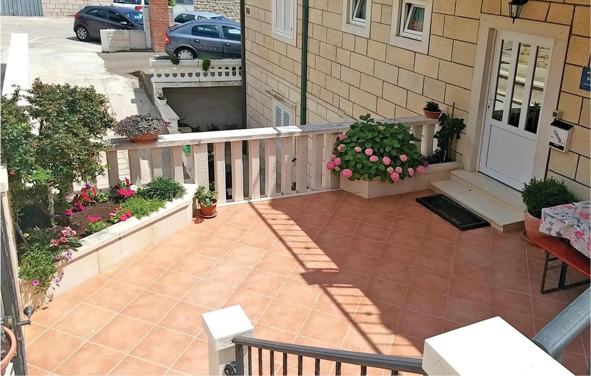 3 Bedroom Awesome Apartment In ปูชิสชา ภายนอก รูปภาพ